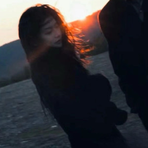 男人用振动器把女人弄得好疼
